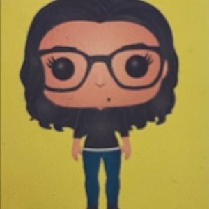 Meet your Posher, Rena